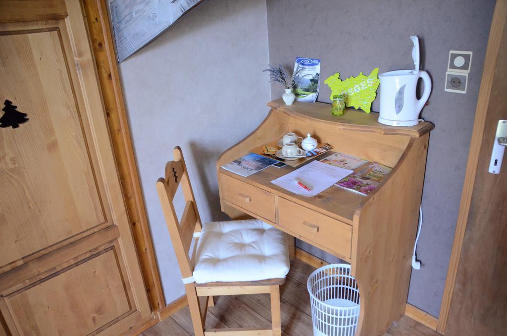 Le Clos des Aulnes Anould Habitación foto